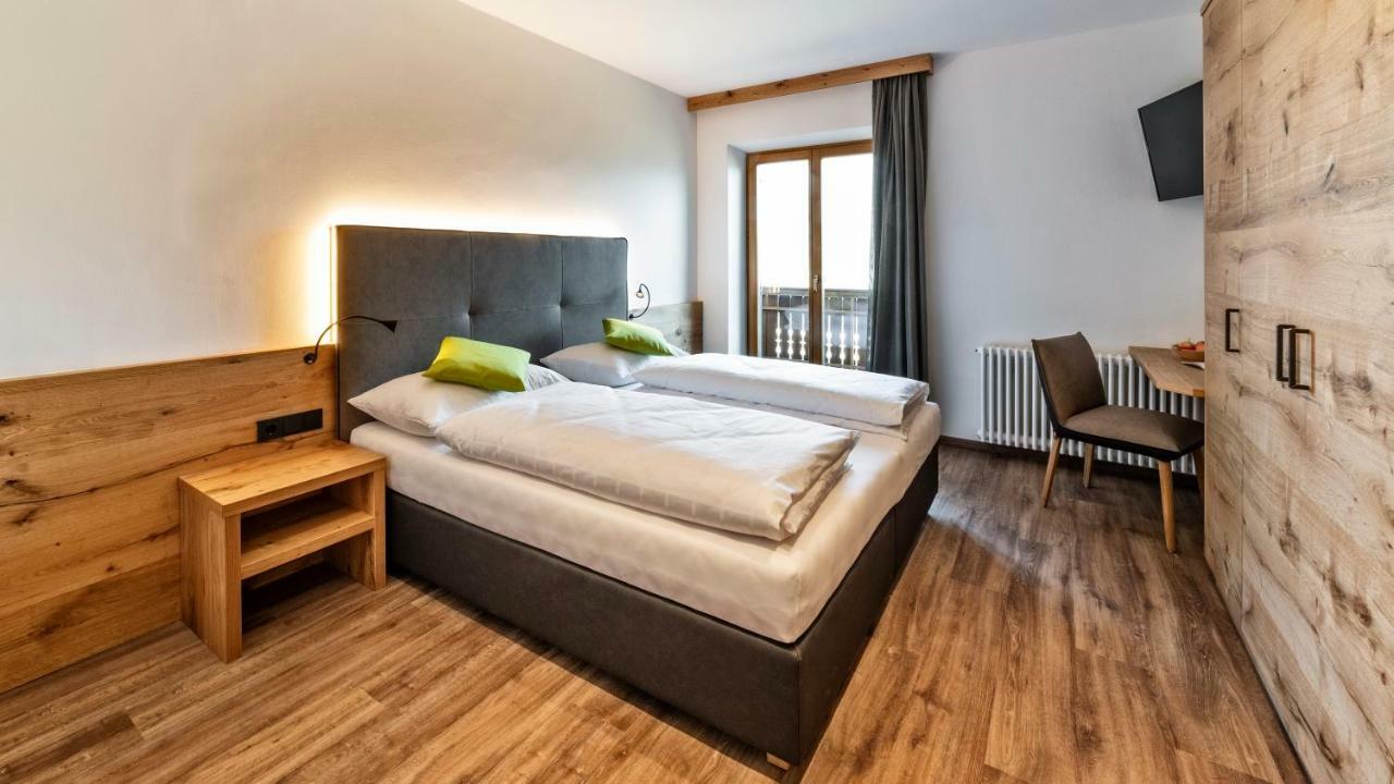 Hotel Garni Sonngart Andrian Kültér fotó